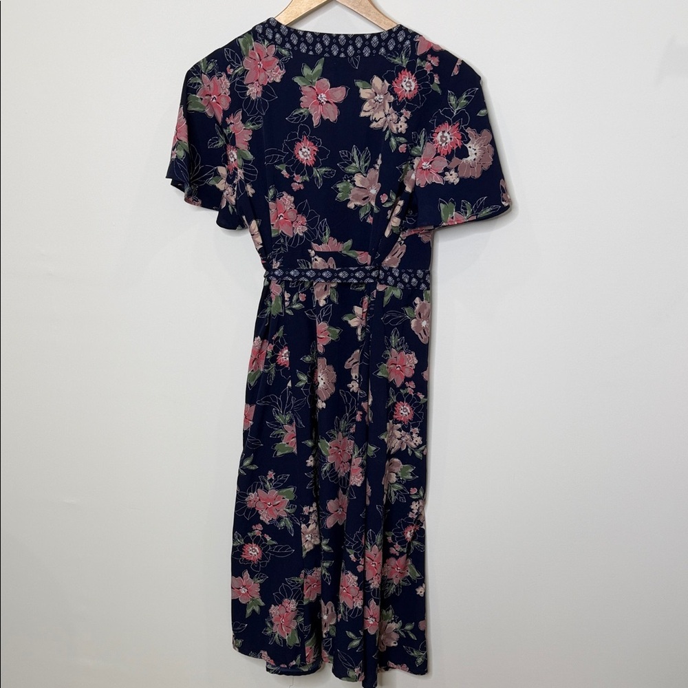 Jessica Simpson Maternity Navy Floral Wrap Maxi Dress – Medium - Picture 7 of 10